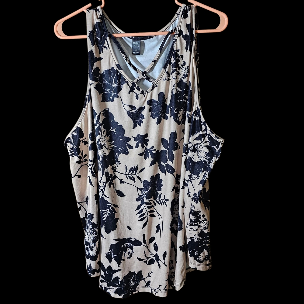 NWOT Black & Cream Floral Tank